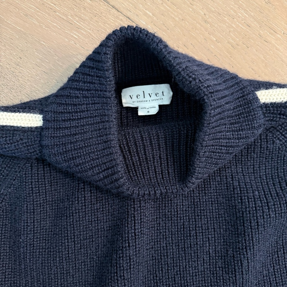 Velvet Teagan Sweater in Navy and Cream - Picture 5 of 6